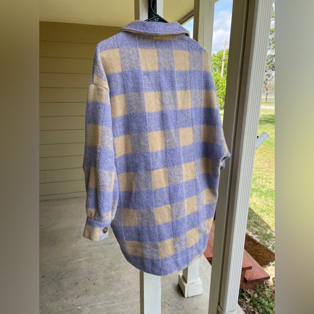 Oversized lavender Shacket - Picture 2 of 5